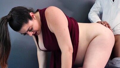 فحص سريع لأم جديدة نيك امهات - xnx